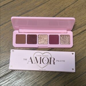 Luna Magic Amor Eyeshadow Palette - Pink and Gold